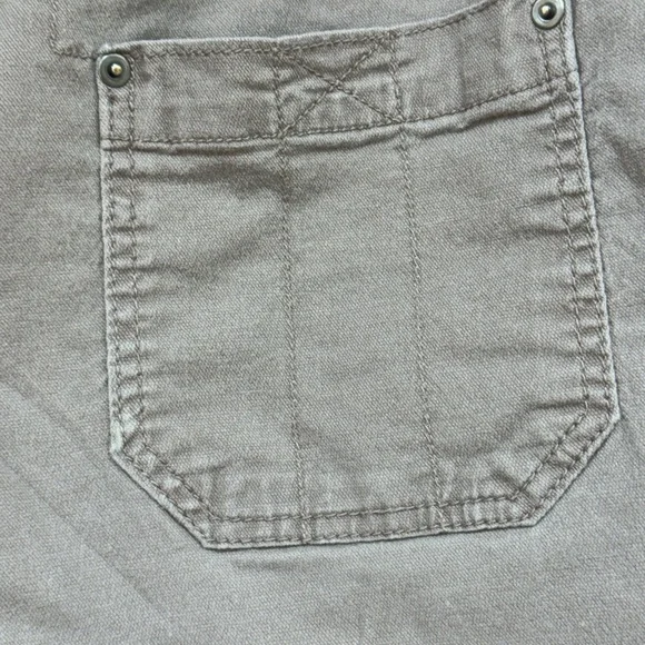 Ron Jon Women's Casual Shorts - Picture 6 of 8